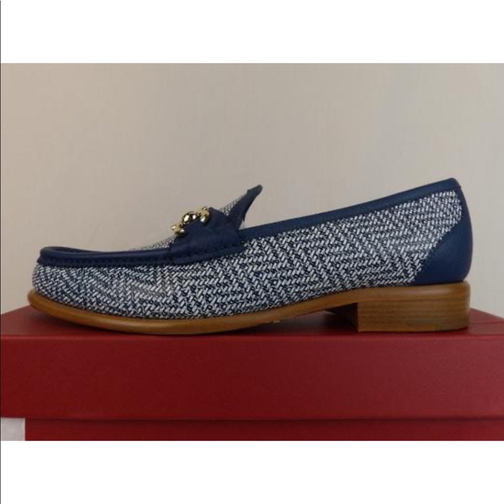 Salvatore Ferragamo Gancini Bit Loafers - Picture 4 of 11